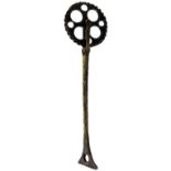 A LATE 19TH/EARLY 20TH CENTURY CAST COPPER-ALLOY PASTRY JIGGER with large pierced wheel, foliate