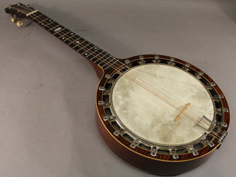 A ROSEWOOD 'THE NEW WINDSOR' PATENT ZITHER BANJO By A O Windsor, 94 Newhall St, Birmingham, of