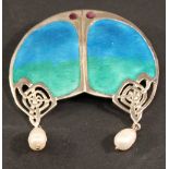 A MODERN LIBERTY & CO 'THE HERA COLLECTION' ENAMELLED SILVER BROOCH of stylised form with two