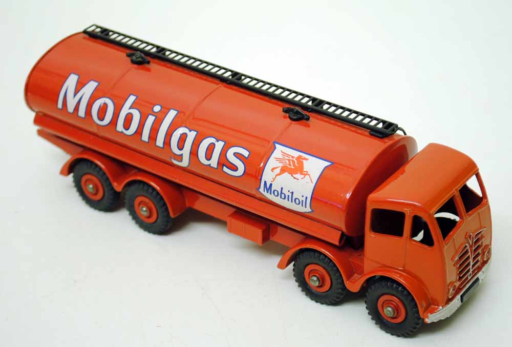 Two Dinky Foden tankers No. 504, one in Mobilgas red coachwork, the other two-tone blue, both boxed. - Image 2 of 9