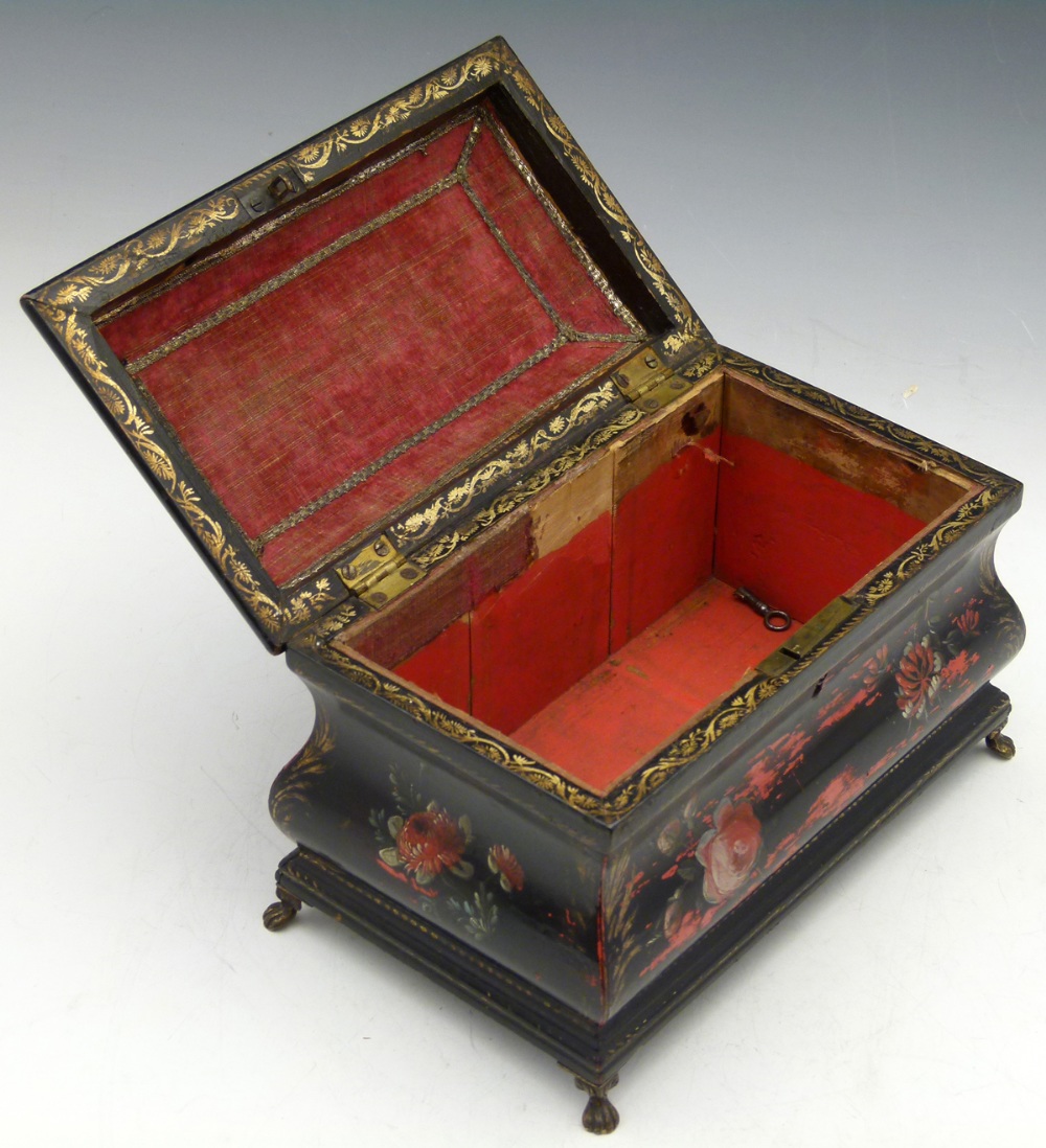 George III lacquered wood teacaddy of black ground painted with flowers, red lacquered interior - Image 4 of 4