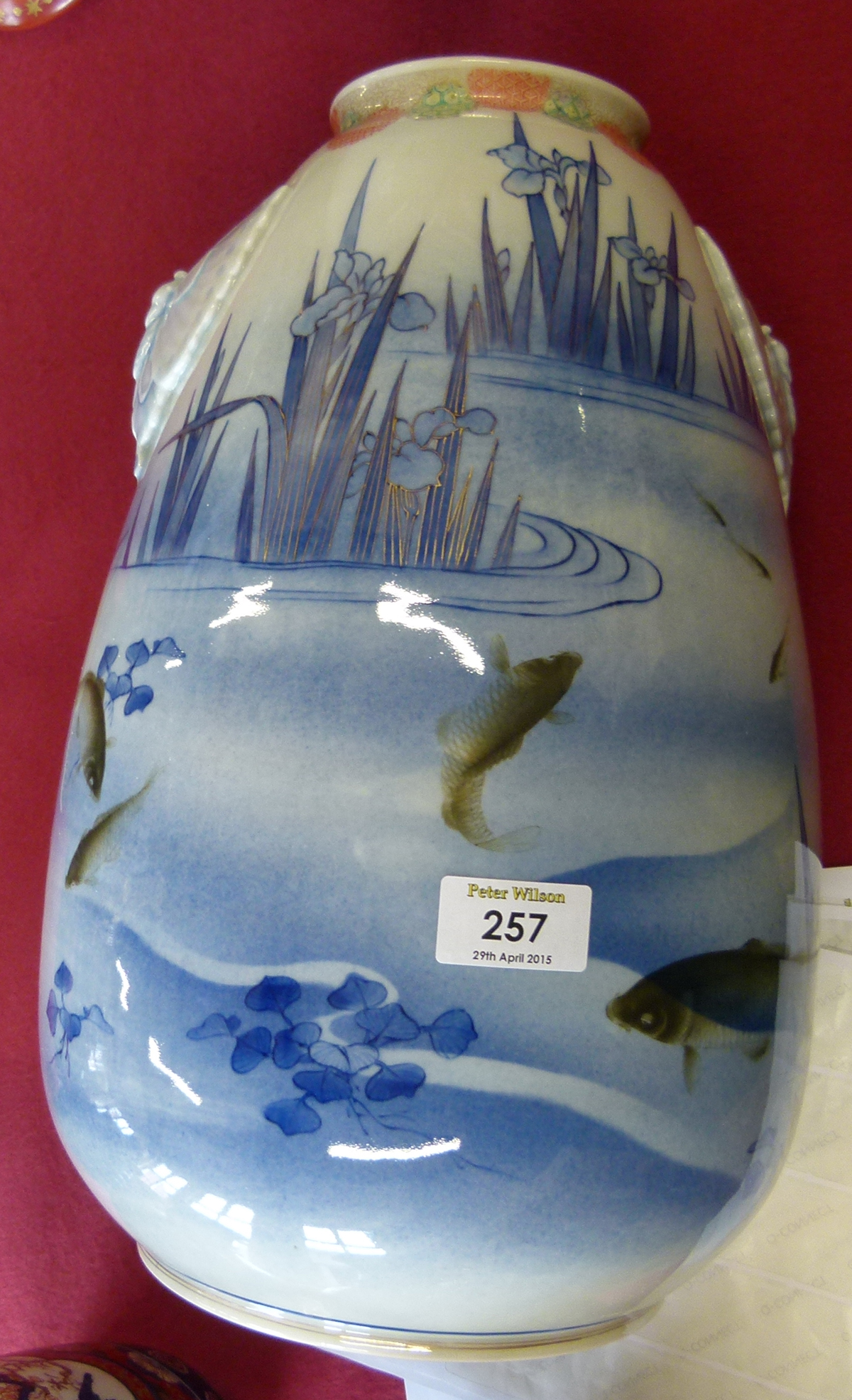 Japanese Fukugawa Nishikide Wara pear shaped large vase, 20th century, decorated with carp in a - Image 4 of 8