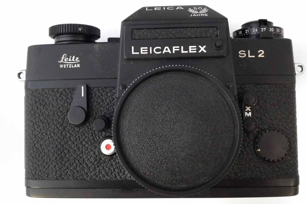 Extensive Leica Leicaflex SL2 Jahre 50th Anniversary outfit, the camera in black serial number - Image 3 of 35