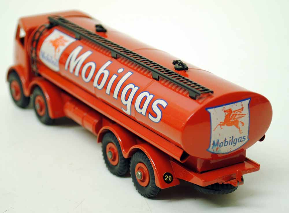 Two Dinky Foden tankers No. 504, one in Mobilgas red coachwork, the other two-tone blue, both boxed. - Image 4 of 9