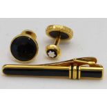 Montblanc gilt metal tie clip with black inserts; a pair of Montblanc 750 gold cufflinks, 14.3g, (