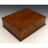 Queen Anne lace box, veneered in walnut with boxwood stringing, width 38cm..
 
Condition report: