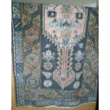 Persian Hamadan rug 180 x 104cm. Condition report: see terms and conditions
