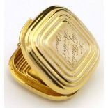 Italian 18K rounded square box, the hinged cover and base inscribed with dedications, width 38mm,