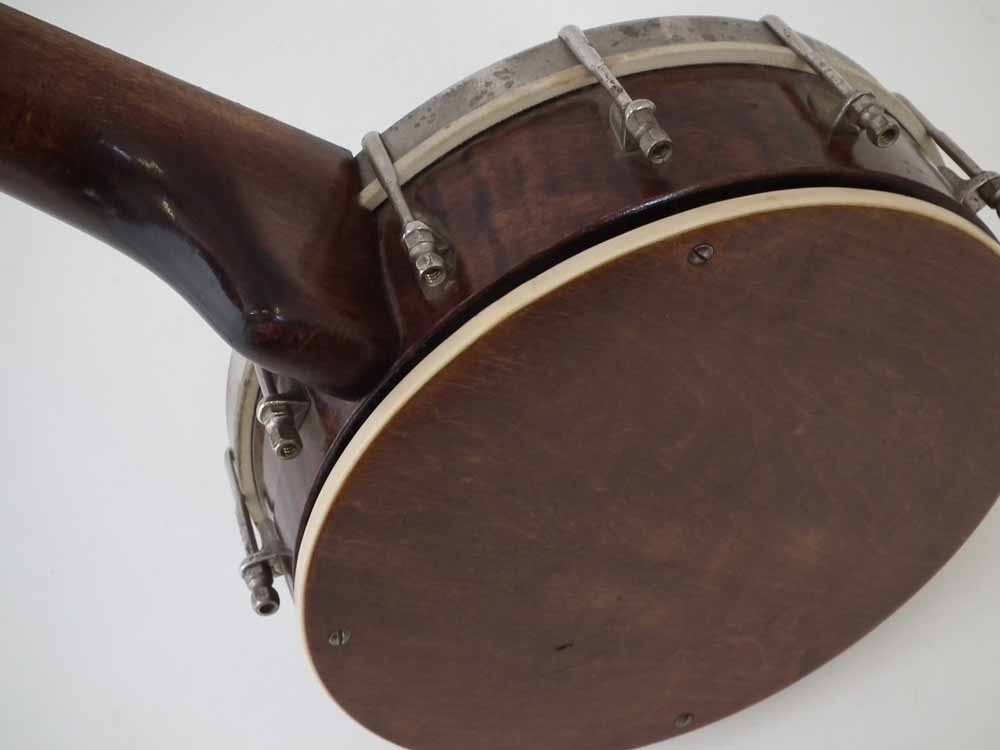 Gibson UB2 Banjolele or Ukulele Banjo with fourteen fret neck, 55cm overall length - Image 6 of 9