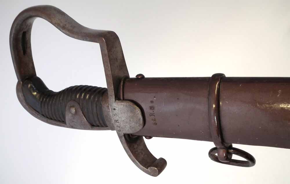 1796 pattern Light Cavalry Sabre, with matching scabbard both stamped '62 R 5 6' the blade - Image 12 of 13