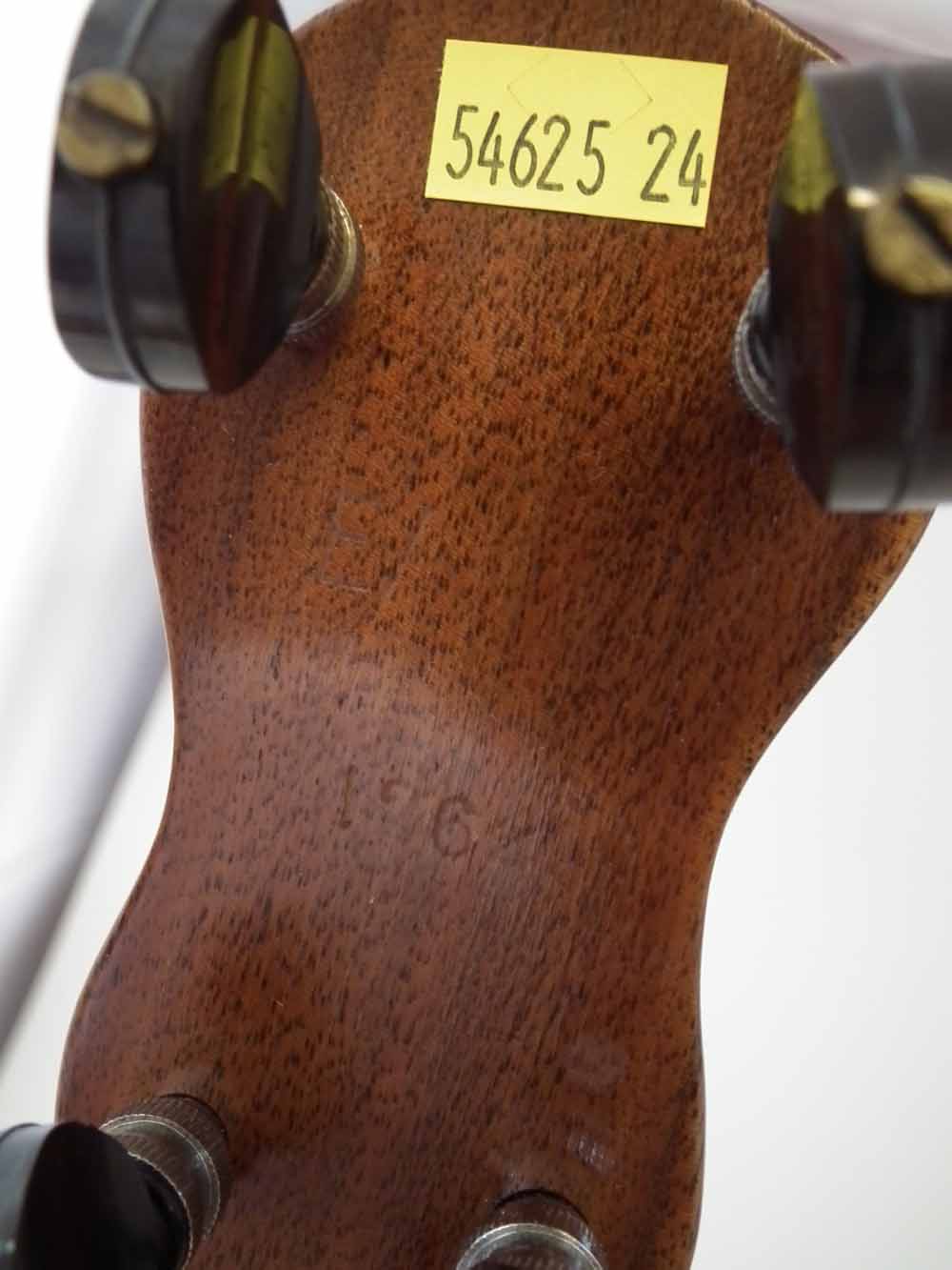 Dallas Model E George Formby Banjolele or Ukulele Banjo, with pearl inlayed headstock and - Image 8 of 11
