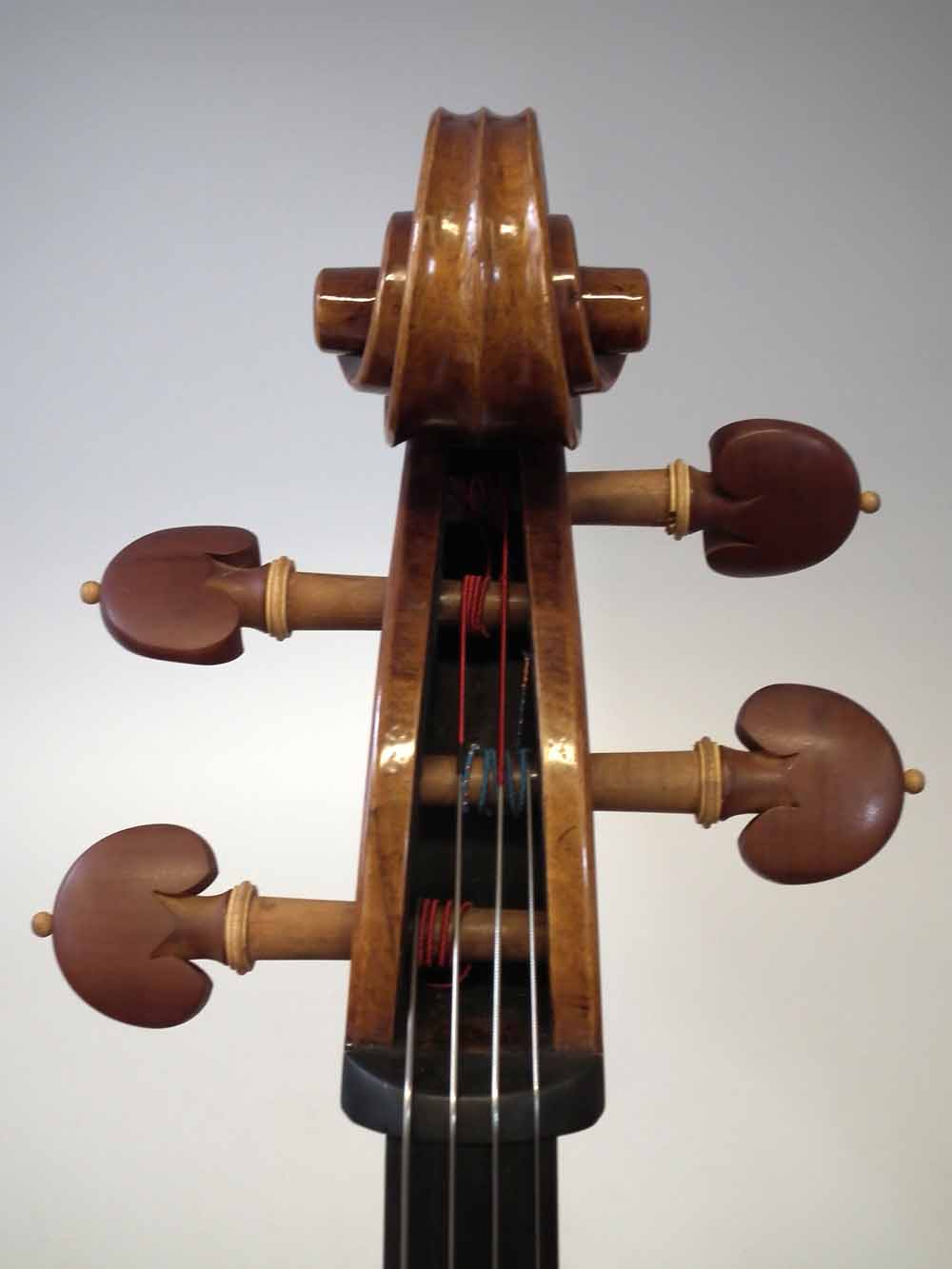 Liu Xi workshops Cello, with two piece lightly flamed back and aged chestnut varnish, with two - Image 3 of 14