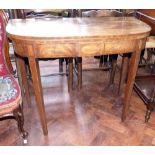 Mahogany fold-over card table. Condition report: see terms and conditions