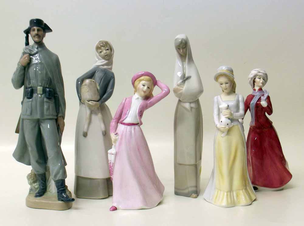 Two Lladro figures, Nao figure and three Fracesca figures. Condition report: see terms and