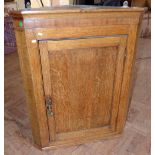 George III oak corner cupboard. Condition report: see terms and conditions