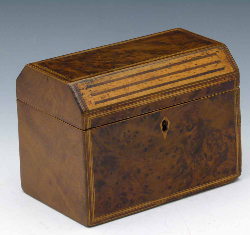 Yew tea caddy, the chamfered lid revealing two compartments, width 16.5cm.