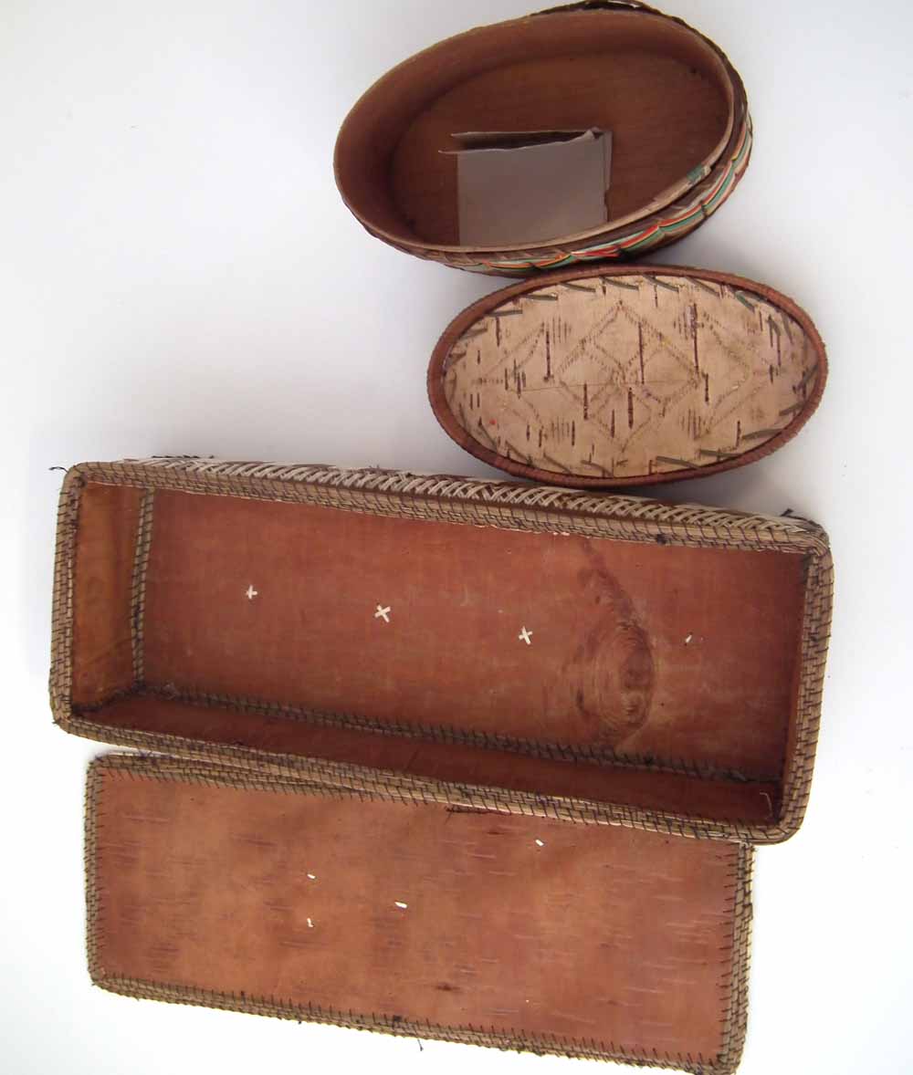 Two North American porquipine quill and birch bark boxes, the largest box measures 32cm long - Image 2 of 5