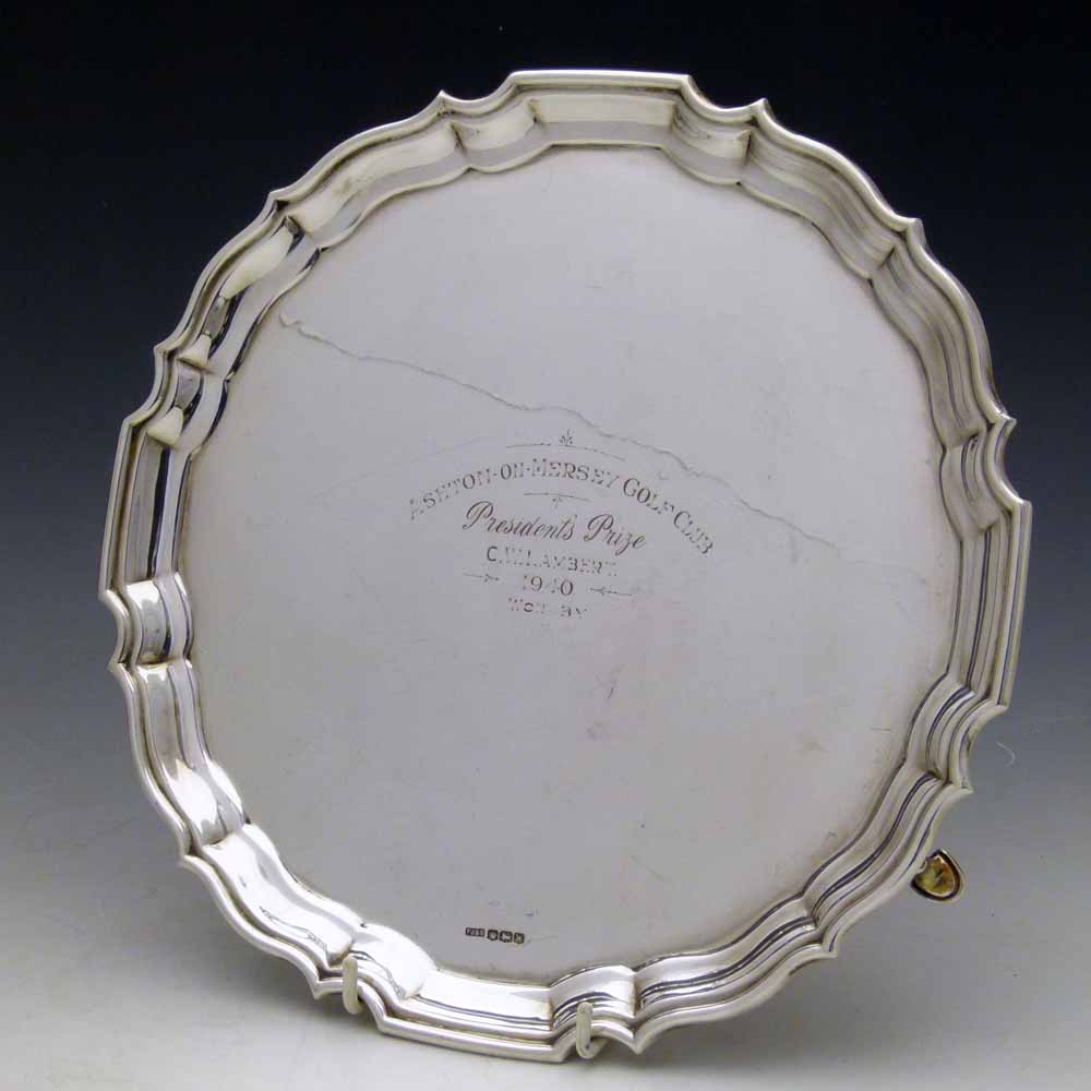 Silver piecrust salver, FJS, Sheffield 1939, inscribed field, diameter 26.5cm, 18oz 17dwt.