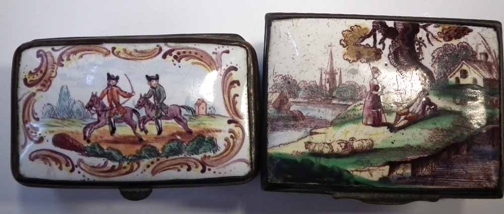 Two Enamel boxes, one painted with figures on horseback, the other printed and painted with - Image 2 of 7
