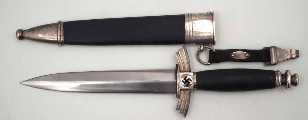 German WW2 Third Reich DLV Flyer's knife by Paul Weyersberg & Co. Solingen, the grip and sheath