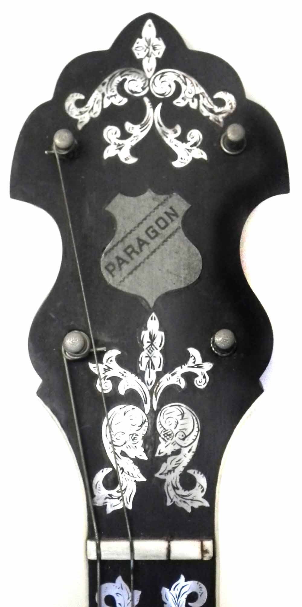 Clifford Essex Paragon four string Tenor Banjo, with engraved pearl headstock and fingerboard - Image 3 of 21