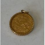 An Edward VII Gold Sovereign mounted in removable pendant, 1909, 9.