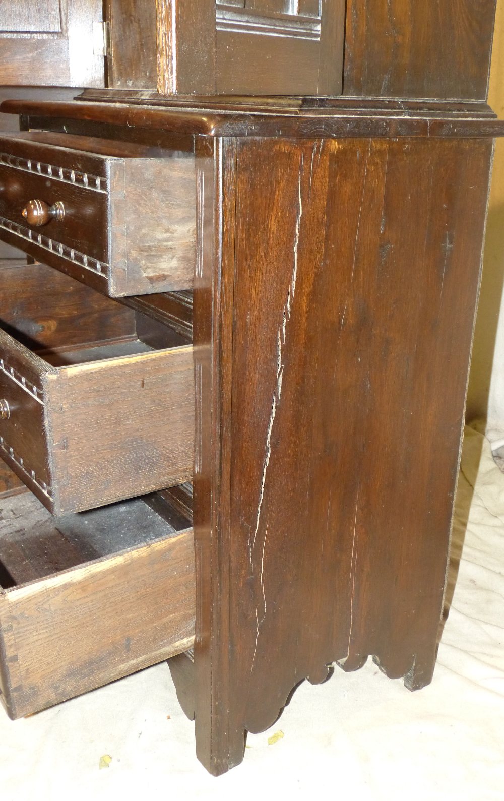 A Similar Oak Chest having 2 panelled doors with carved arched motifs above 3 long drawers with - Image 5 of 5