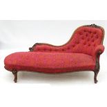 A Victorian mahogany show wood chaise lo