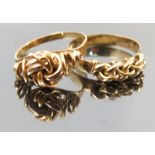 A dress ring, of knotted design, and another similar ring, weight 6.
