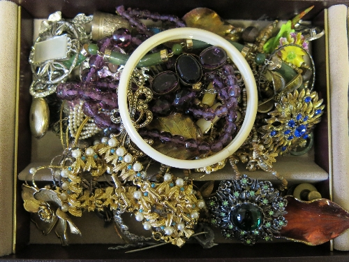 A quantity of costume jewellery, including some silver jewels,