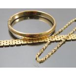 A German bracelet, stamped 333, of five row brick link design,