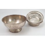 A silver circular pedestal bowl, bearing initials, London 1930, weight 3oz,