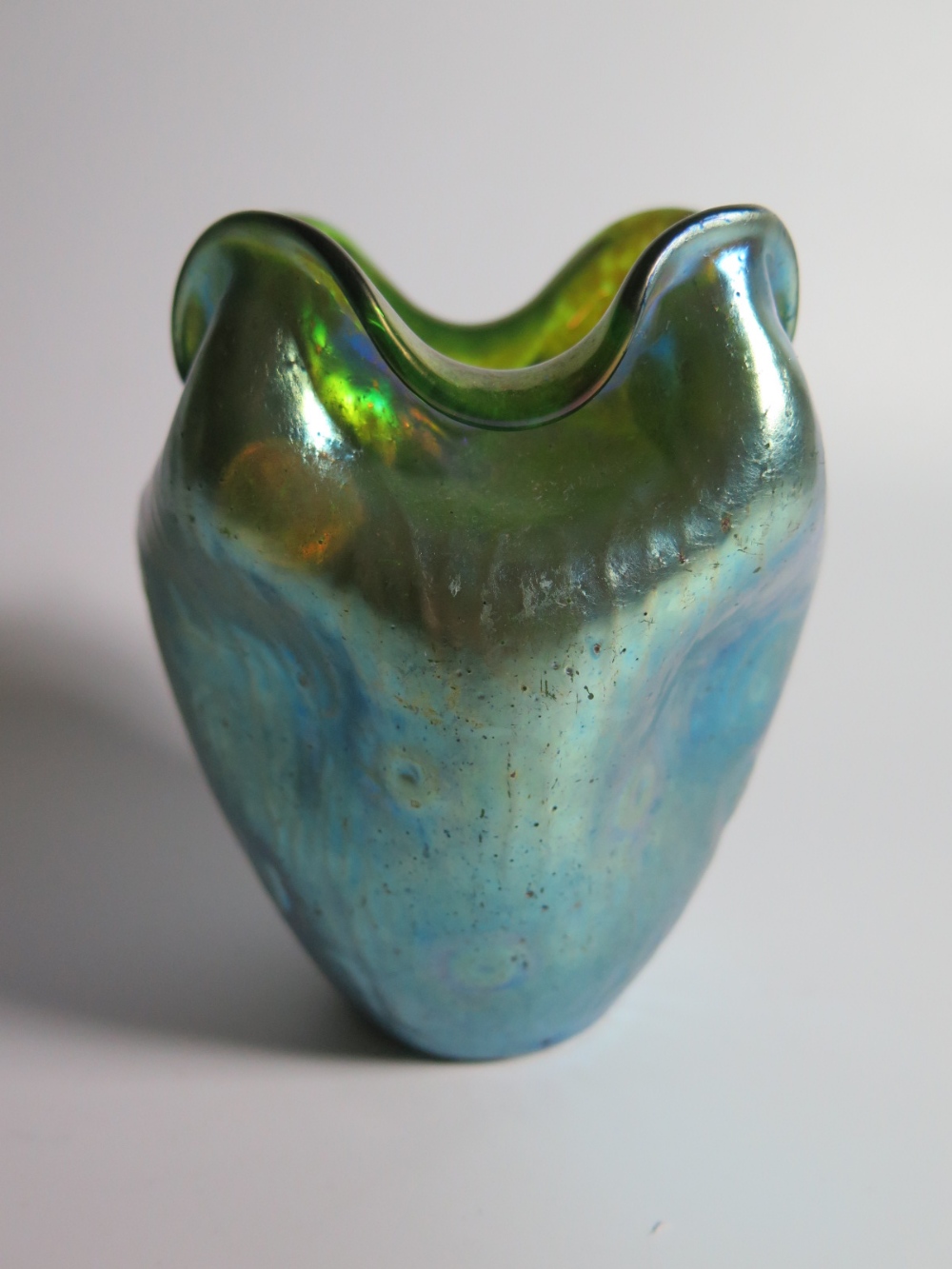 A Loetz Blue / Green Iridescent Rustican Pattern 'Alien Egg' Glass Vase, 13cm