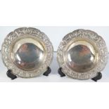 A Pair of Peruvian Sterling Silver Dishes, 18 cm diam., 376 g