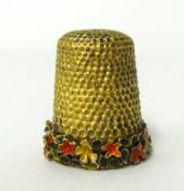 Stuart Devlin a gold thimble decorated with flowers