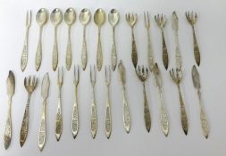 Various Continental silver and pierced flatware stamped 830, 269g