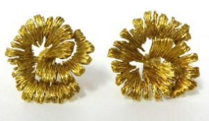 Pair of 9ct gold leaf earrings, approximately 10g