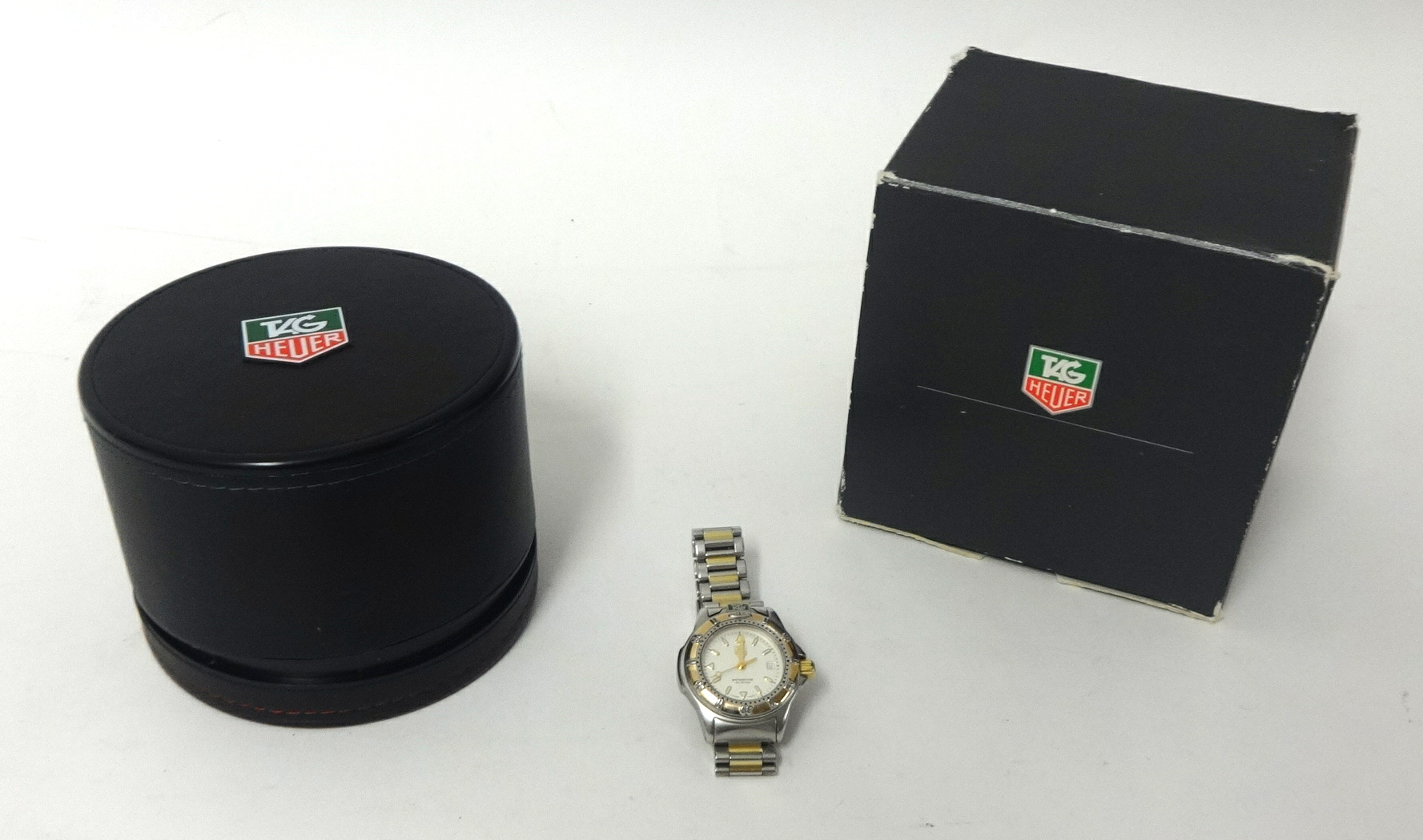 Lady's bi metal Tag Heuer professional quartz watch with cream coloured dial luminous baton markings - Image 2 of 2