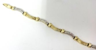 14K mixed gold kerb link bracelet, diamond cut design