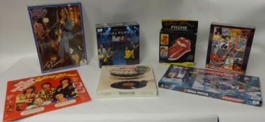 ROLLING STONES COLLECTION Various jigsaw puzzles, novelty Rolling Stones phone, Trivial Pursuit game