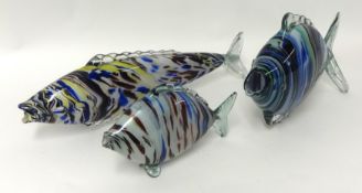 Three Venetian 'End of day' glass fish, largest 56cm long