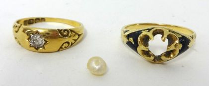 An antique 18ct yellow gold ring set with a single diamond, also a gold ring with loose single pearl