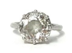 A large diamond solitaire ring, weighing approx 3.00 carats, colour J/K, clarity I 2/3, size H, 4 g,