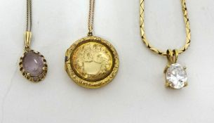 Three various pendant necklaces (gold weight 16.10g)