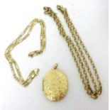 9ct gold link bracelet and a locket, weight of necklaces 33.50g