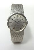Omega; a 9ct white gold manual wind ladies wristwatch, case 1061/7115529, cal 620, movement