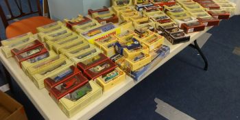 A collection of die cast models including Lledo, Corgi, Models of Yesteryear, Cameo etc (
