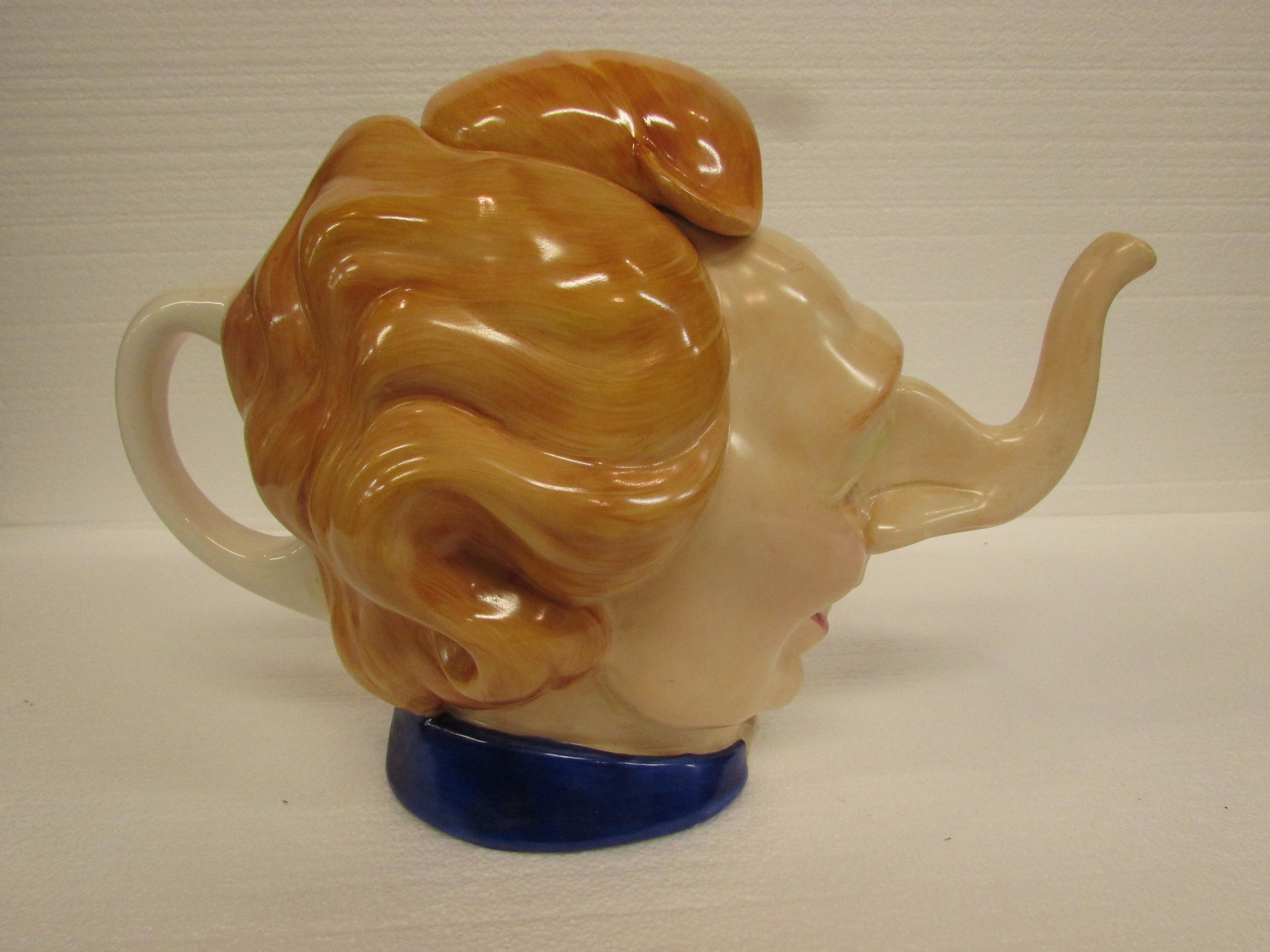 Comic hand painted 'Thatcher' teapot embossed on the bottom Luck and Flaw 1989 England - Image 2 of 5