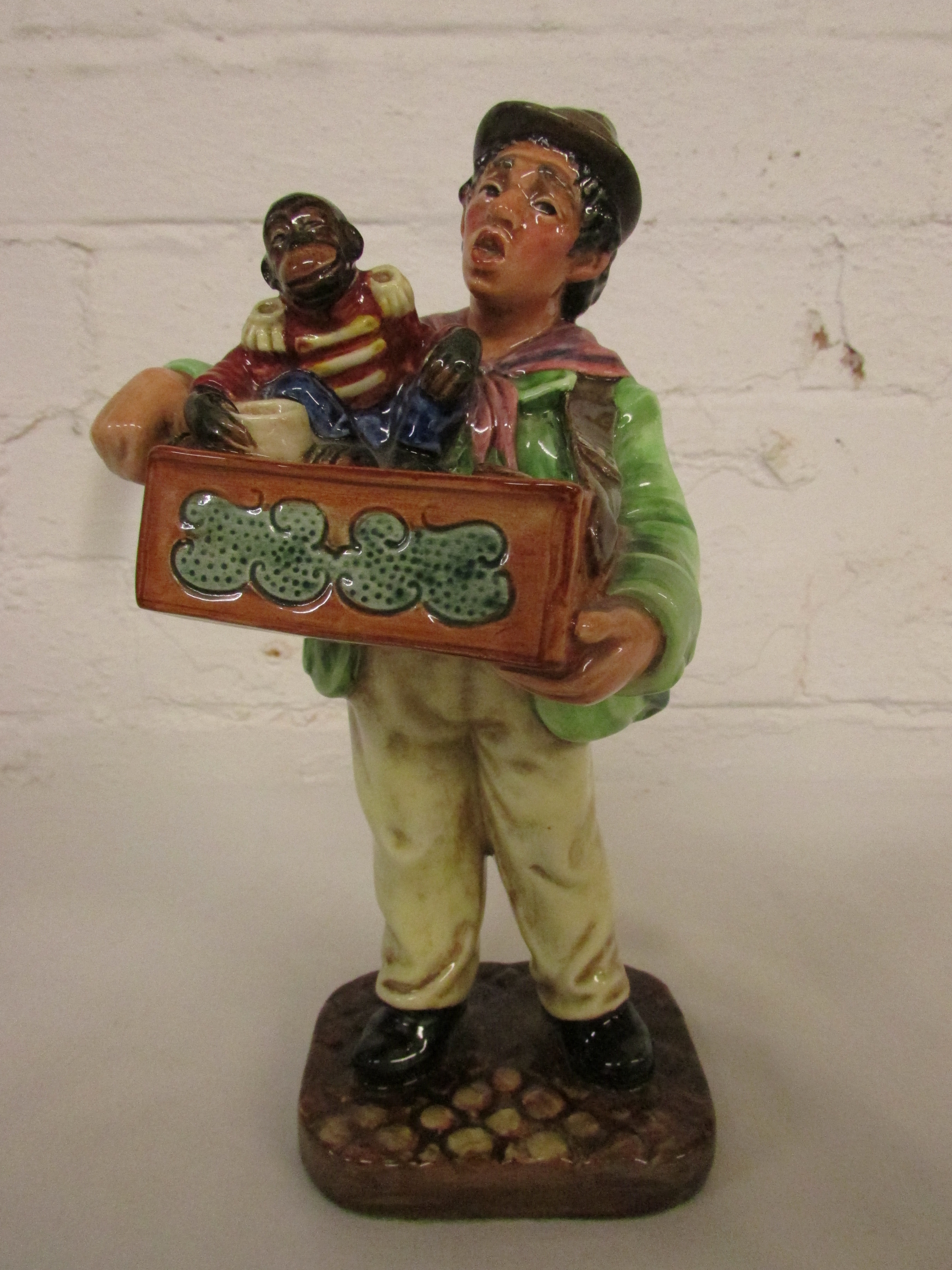 Royal Doulton figure 'Organ Grinder' HN2173 (height 22.5cm)