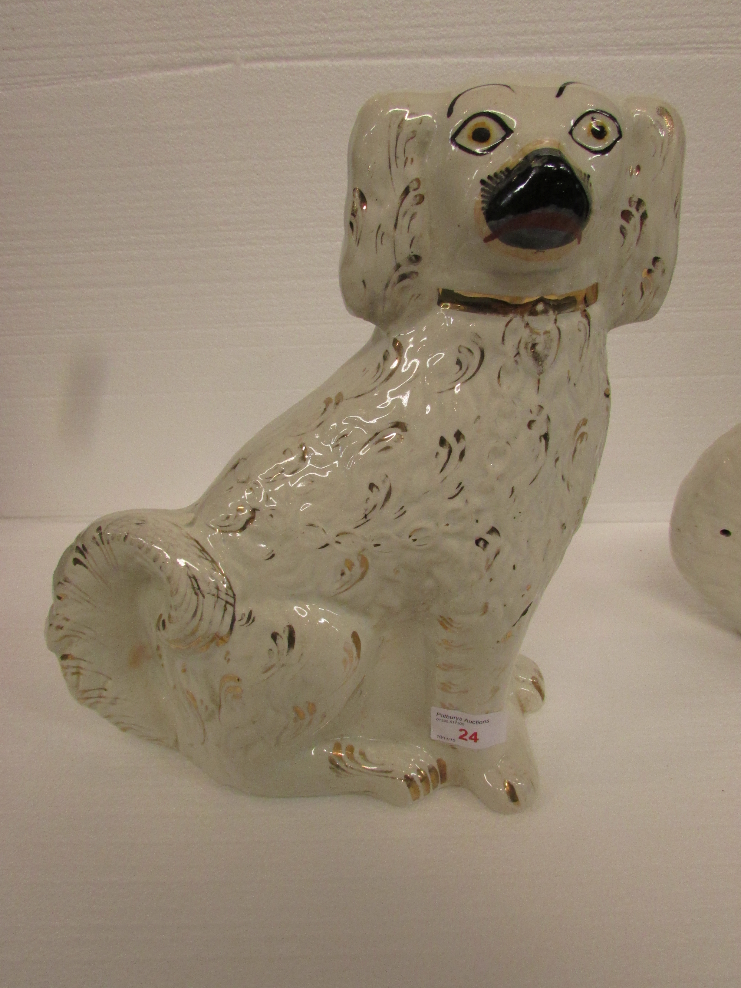 A pair of white and gilt Staffordshire dogs (32cm high) - Image 3 of 3